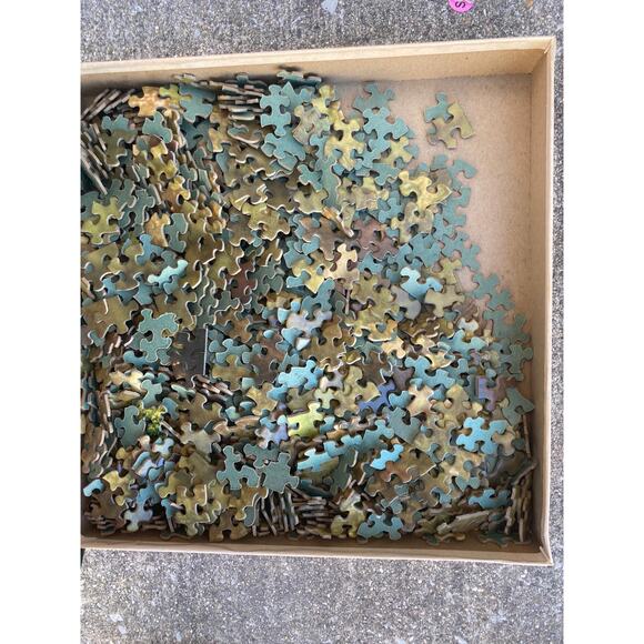 Springbok Spring Valley Farm 1000 Piece Jigsaw Puzzle horses - Picture 3 of 3